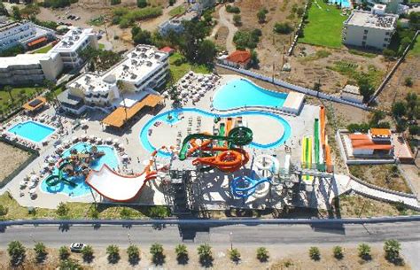 SUN PALACE HOTEL (Faliraki, Griekenland).